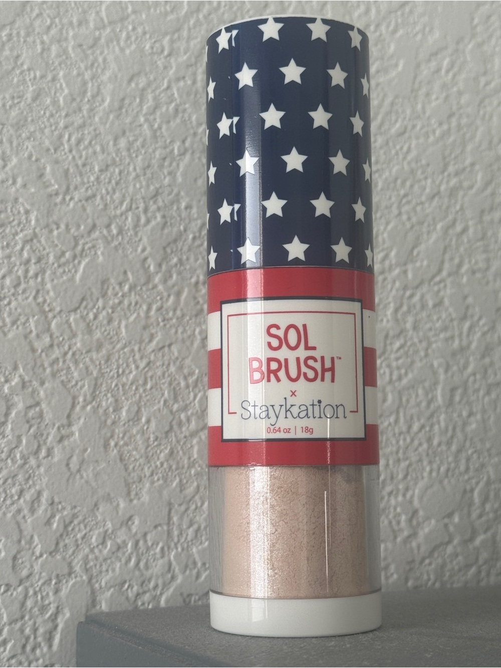 SOL X Staykation Sunscreen Shimmer Brush